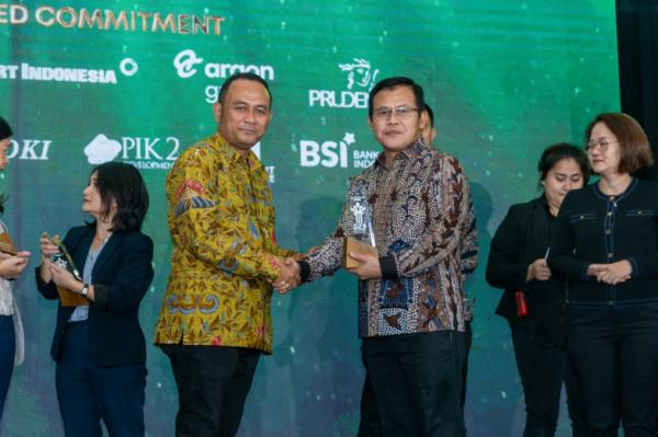 Konsisten Terapkan Prinsip ESG, Bank DKI Raih Penghargaan ESG Recognized Commitment