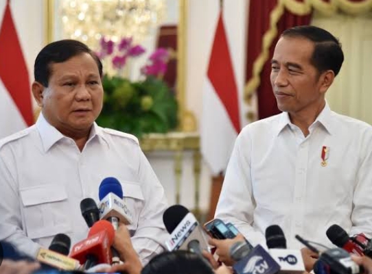 Prabowo Subianto Mendapatkan Gelar Kehormatan dari Presiden Jokowi