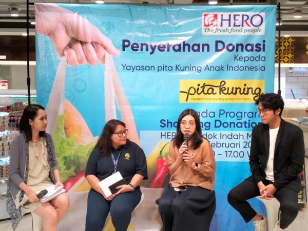 Memperingati Hari Kanker Anak Sedunia, Hero Supermarket Berikan Donasi Kepada Yayasan Pita Kuning