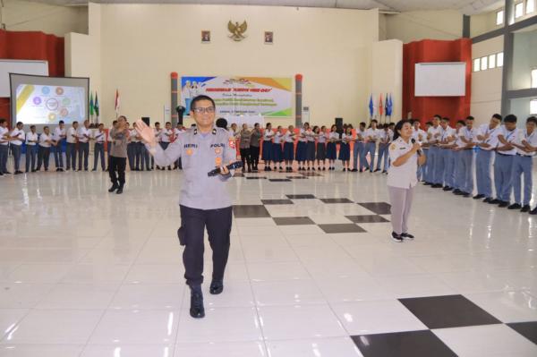 Polda Maluku Laksanakan Program Psikoedukasi bagi Siswa SMA di Kota Ambon