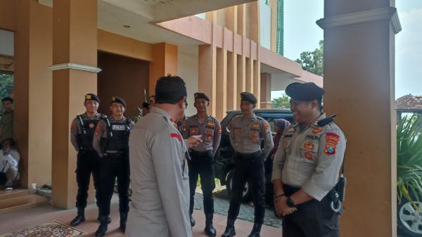 Begini Cara Polisi Amankan Rekapitulasi Suara Pemilu 2024 di Jombang