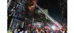 Gedung Bertingkat Kebakaran Tewaskan 43 Orang, Api dengan Cepat Menyebar