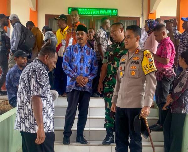 Polres Raja Ampat Terjunkan Ratusan Personil Amankan Rapat Pleno Terbuka Tingkat Kabupaten