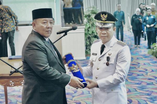 Gubernur Lampung, Arinal Djunaidi, Melantik Marindo Kurniawan Sebagai Pj. Bupati Pringsewu