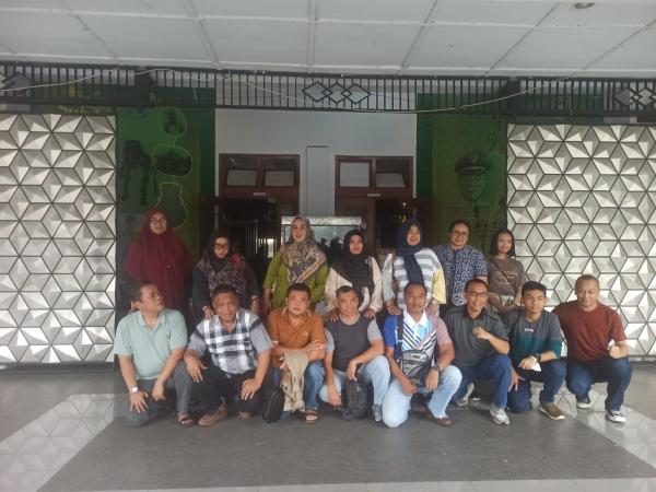 Kenalkan Sejarah Subang, Alumni Akademi AL Letting 91 Diajak ke Museum Wisma Karya