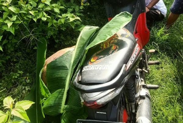 Seorang Pria di Probolinggo Ditemukan Tewas Tersungkur Disamping Motornya
