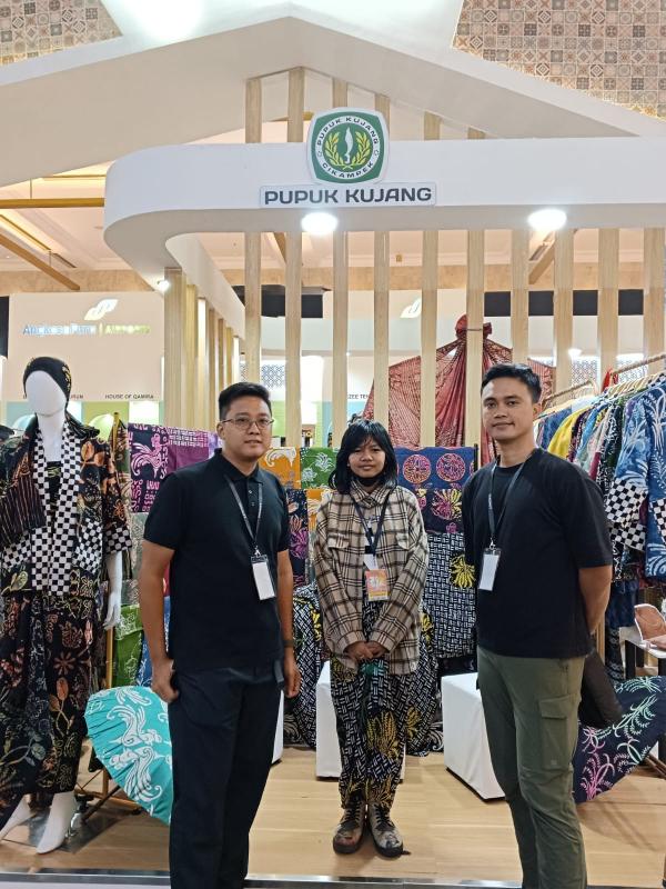 UMKM Binaan Pupuk Kujang Pamerkan Produk di Inacraft 2024 Jakarta