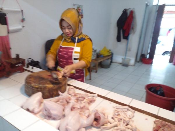 Jelang Bulan Ramadan, Harga Daging Ayam di Ciamis Tembus Rp45.000 per Kilogram