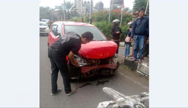 Kecelakaan Beruntun 3 Kendaraan di Jalur Puncak Bogor, 2 Orang Terluka