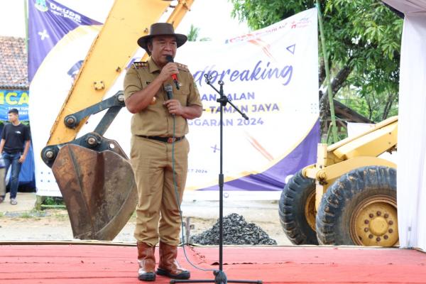 Pj Gubernur Banten Lakukan Groundbreaking Pembangunan Ruas Jalan