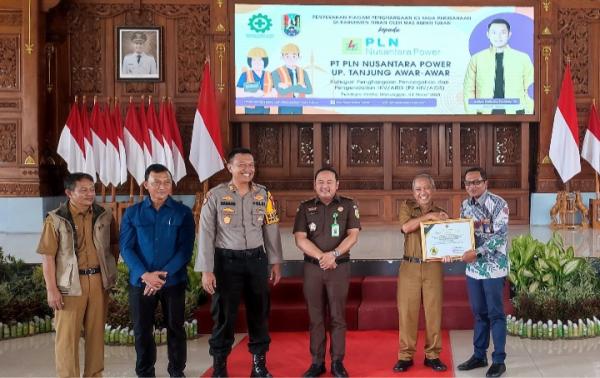 Terapkan Iklim Kerja Sehat dan Selamat, PLN Nusantara Power Up Tanjung Awar-awar Terima Penghargaan