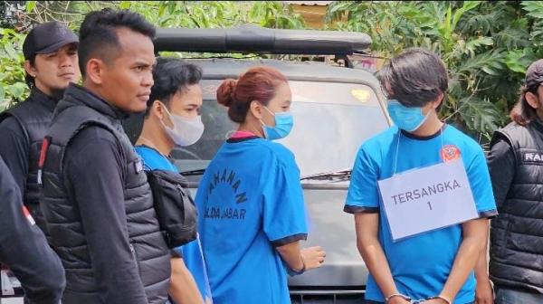 Breaking News: Rekonstruksi Pembunuhan Cinta Segitiga di Bogor