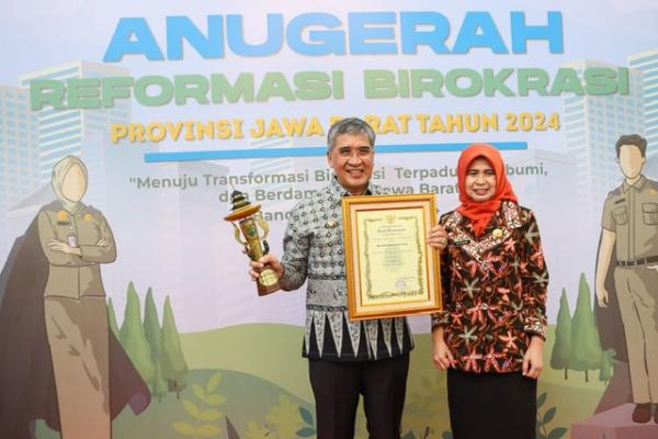 Kota Cimahi Mendapat Penghargaan The Best Improvement dari Anugerah Reformasi Birokarsi Jabar