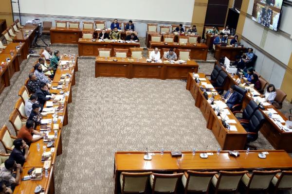 Komisi III DPR Dengarkan Aduan 1 Perusahaan soal Dugaan Intimidasi Hukum