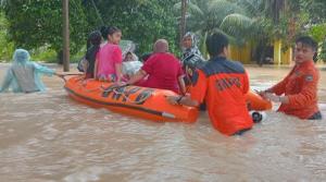 Akibat Banjir dan Longsor di Pesisir Selatan Sumbar, 10 Orang Tewas