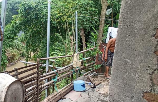 Tergerus Arus Sungai dan Longsor, Sejumlah Warga di Jombang Terancam Kehilangan Rumah dan Tanah