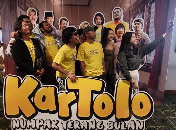 Siswa SMK Dr. Soetomo Surabaya Meriahkan Layar Lebar dengan Film Kartolo Numpak Terang Bulan