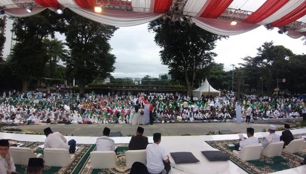 Ribuan Umat Muslim Hadiri Istighotsah Kubro untuk Jawa Barat Lebih Aman dan Kondusif 