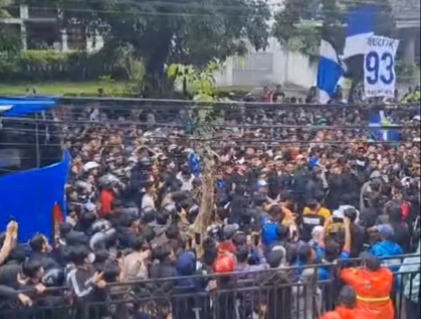Persib Diprediksi Juara Liga 1, Polisi Antisipasi Kemacetan di Bandung