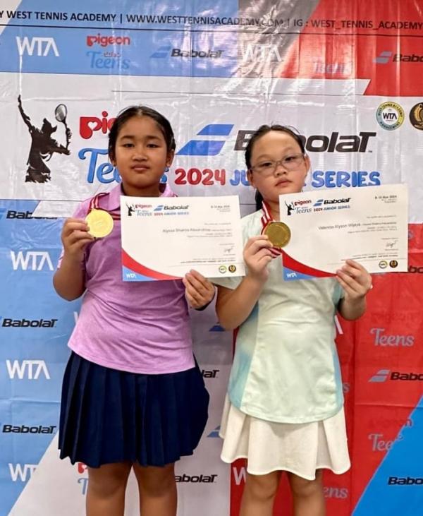 Duet Petenis Muda Alexa dan Valencia Sabet Juara Ganda Putri KU-10 WTA Seri II di Jakarta