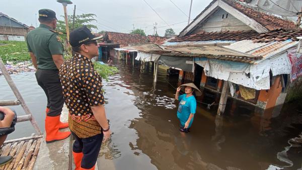 Kota Pekalongan Diguyur Hujan, Puluhan Rumah Terendam Air