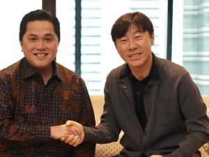 Erick Thohir-Shin Tae-yong Bahas Strategi Rotasi hingga Komposisi Pemain Timnas Indonesia