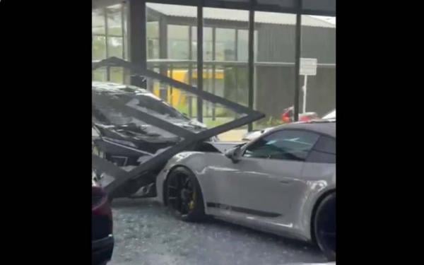 SJ Pelaku Penabrak Porsche 911 GT3 di Showroom PIK 2, Keluar Rumah Mabuk Pagi-Pagi Minum Miras