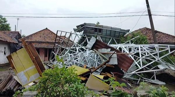 Puluhan Rumah di 3 Desa di Blanakan Subang Rusak Berat Diterjang Angin Puting Beliung