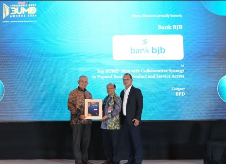 Akselerasi Ekonomi Daerah, bank bjb Raih Penghargaan di Ajang Best BUMD Award 2024 