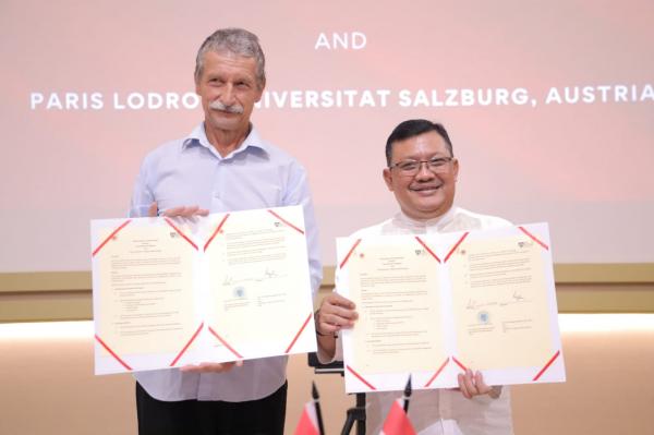 Untag Surabaya dan University of Salzburg Australia Tandatangani Kesepakatan Internasional