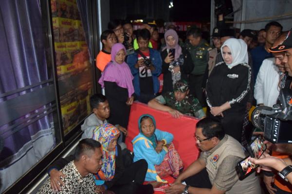 Pangdam Diponegoro dan Pj Gubernur Jateng Turun ke Lokasi Banjir Bandang Pekalongan