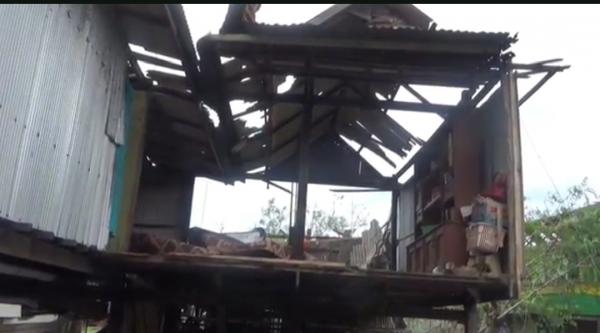 Puluhan Rumah Warga di Pinrang Porak-poranda Diterjang Angin Puting Beliung