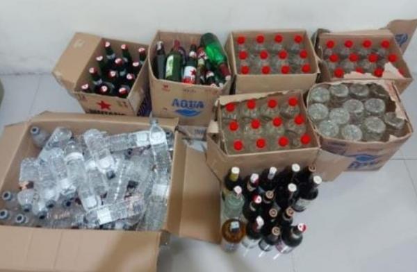 Polisi Jombang Ungkap Peredaran Miras di Bulan Ramadan, 108 Botol Disita!