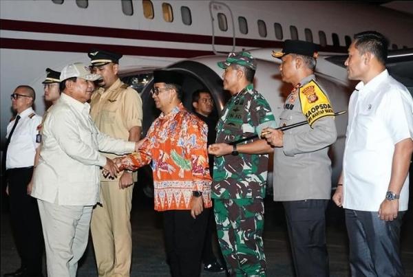 Setelah berkunjung ke Kalsel, Menteri Pertahanan (Menhan) R.I Prabowo Subianto berkunjung ke Kaltim