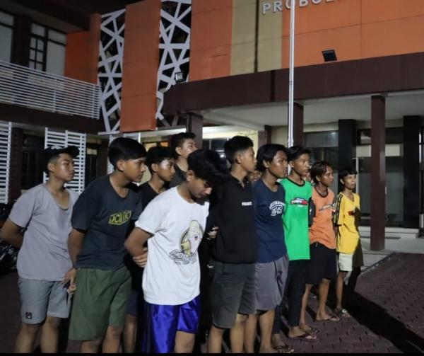Puluhan Remaja Beserta Motor di Kota Probolinggo Terjaring Razia Balap Liar