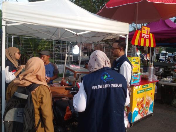 Pastikan Aman Dikonsumsi, BPOM Sidak Kuliner Takjil Buka Puasa Ramadan di Ciamis