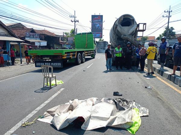 Tragedi Kecelakaan Maut di Jalan Raya Gilang Sidoarjo, Mahasiswa Meninggal di Lokasi Kejadian