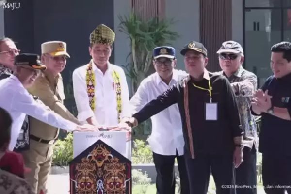 Presiden Jokowi Resmikan Bandara Singkawang, Kapan Bandara Dhoho Kediri?