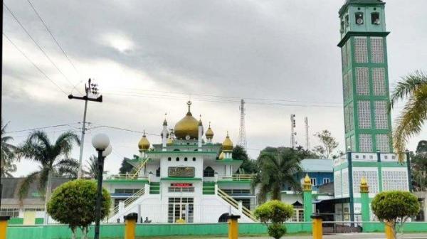 Doa Malam Lailatul Qadar dan Jadwal Imsakiyah 27 Ramadan untuk Kepulauan Riau