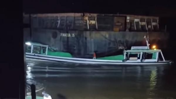 Tabrakan Tongkang vs Kapal Barang di Sungai Mahakam, Balita dan Seorang ABK Hilang