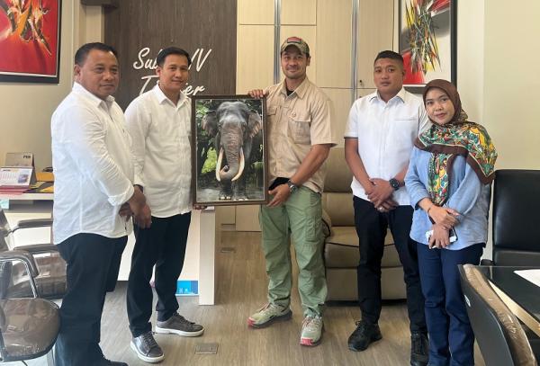 Aktor Chicco Desak Polda Riau Tuntaskan Kasus Kematian Gajah Taman Nasional