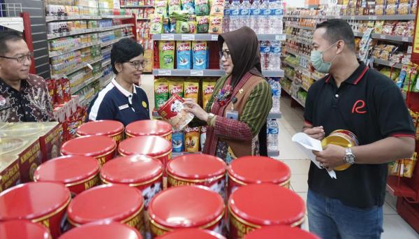 Jelang Hari Raya Idul Fitri 1445 H, Pemkab Sidoarjo Sidak Mamin