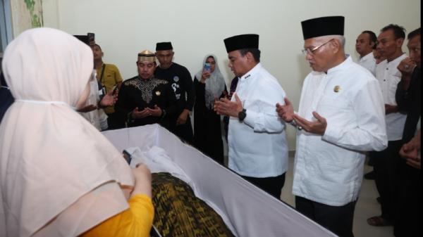 Sultan Buton ke-40 Wafat, Pj Gubernur Sultra: Saya Bersaksi Beliau Orang Baik