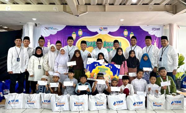 Berbagi Kebahagiaan di Bulan Ramadhan, BRI RO Jakarta 2 Bagikan 1.500 Paket Sembako dan 200 Santunan
