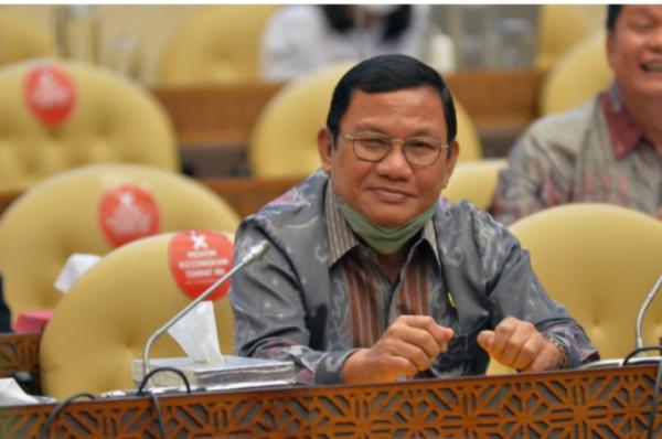 Hanan A Rozak Masuk Bursa Calon Gubernur Lampung, Didukung Partai Golkar untuk Pilkada 2024