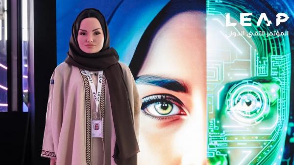 Robot Wanita Saudi Diberi Nama Sara, Berbahasa Arab dan Memakai Abaya Dirancang Tak Bicara Seks
