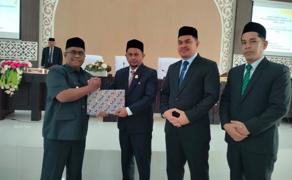 Pj Bupati Aceh Utara Sampaikan LKPJ Tahun 2023 kepada DPRK