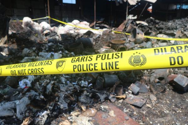 Polisi Ungkap Penyebab Kebakaran Gudang Besi Tua di Kota Probolinggo