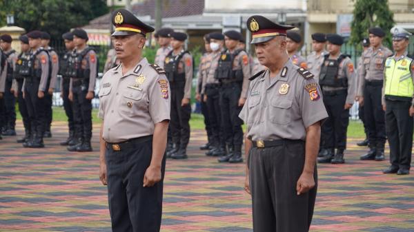 2 Anggota Polsek Indihiang Polres Tasikmalaya Kota Naik Pangkat dari Bintara Jadi Perwira