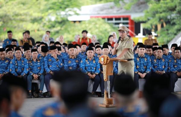 Lantik ASN PPPK 2023, Danny Pomanto: Bekerja Profesional, Taat, dan Disiplin!